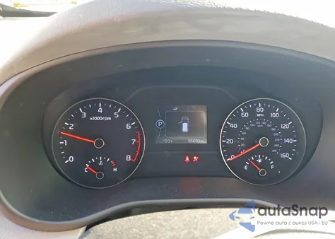 2018 Kia Sportage Lx z USA, uszkodzony, nr VIN KNDPMCAC4J7365710